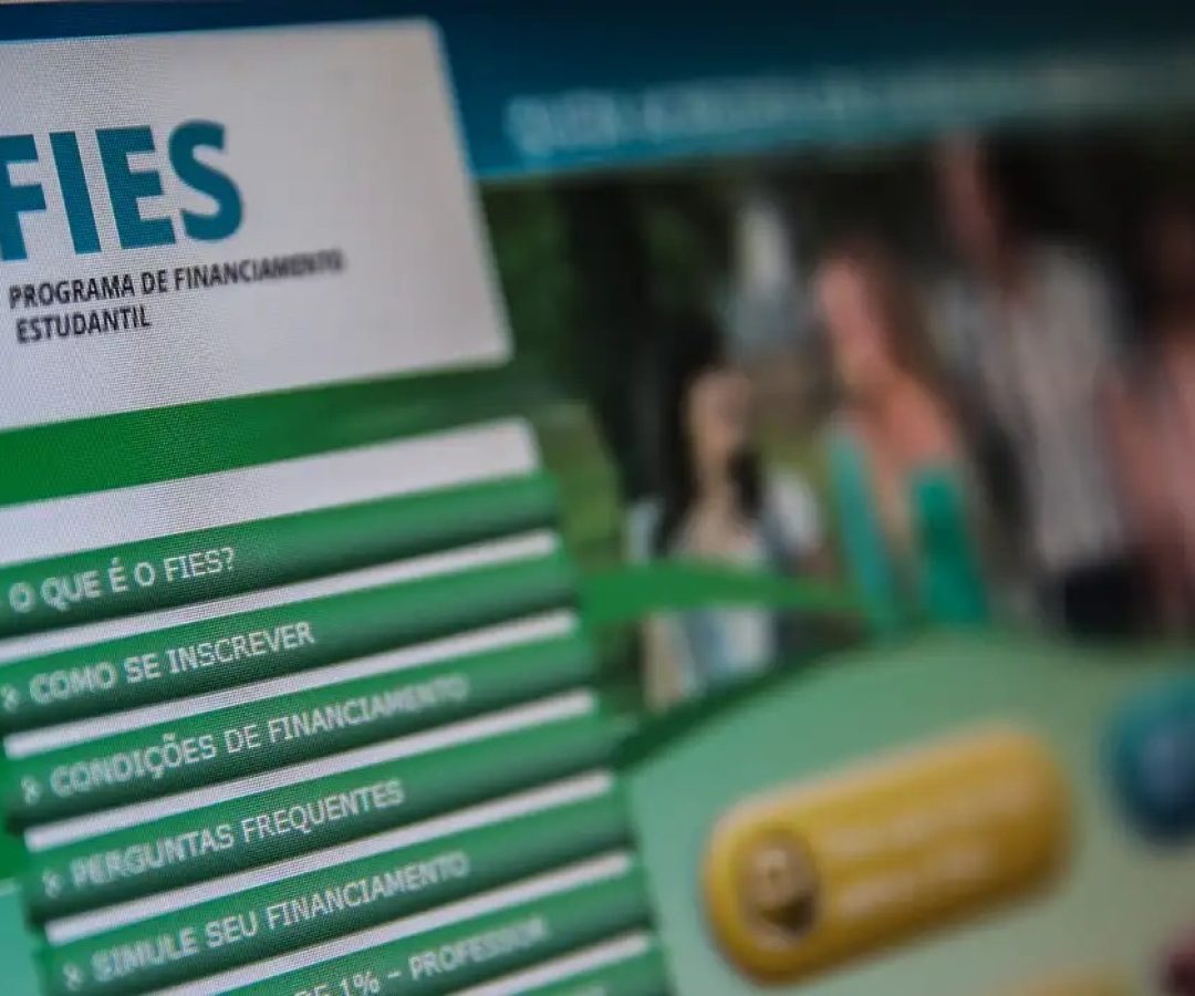 Prazo para complementar inscrições do Fies inicia nesta quarta