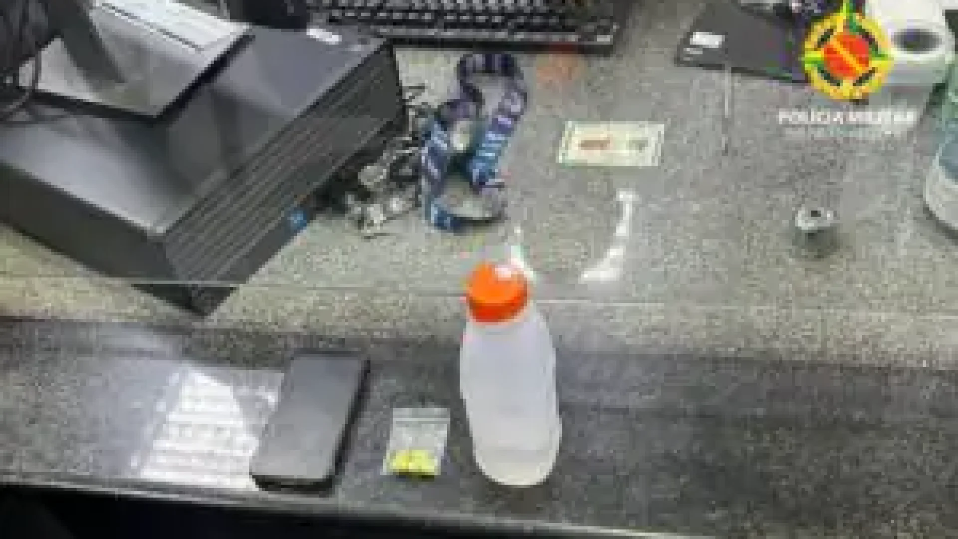 Condutor de porsche causa colisão, tenta fugir em alta velocidade e é preso com drogas em Ceilândia – Polícia Militar do Distrito Federal