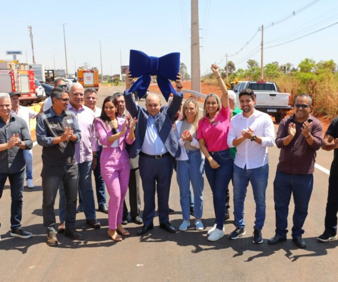baneis Rocha inaugura marginal da BR-040