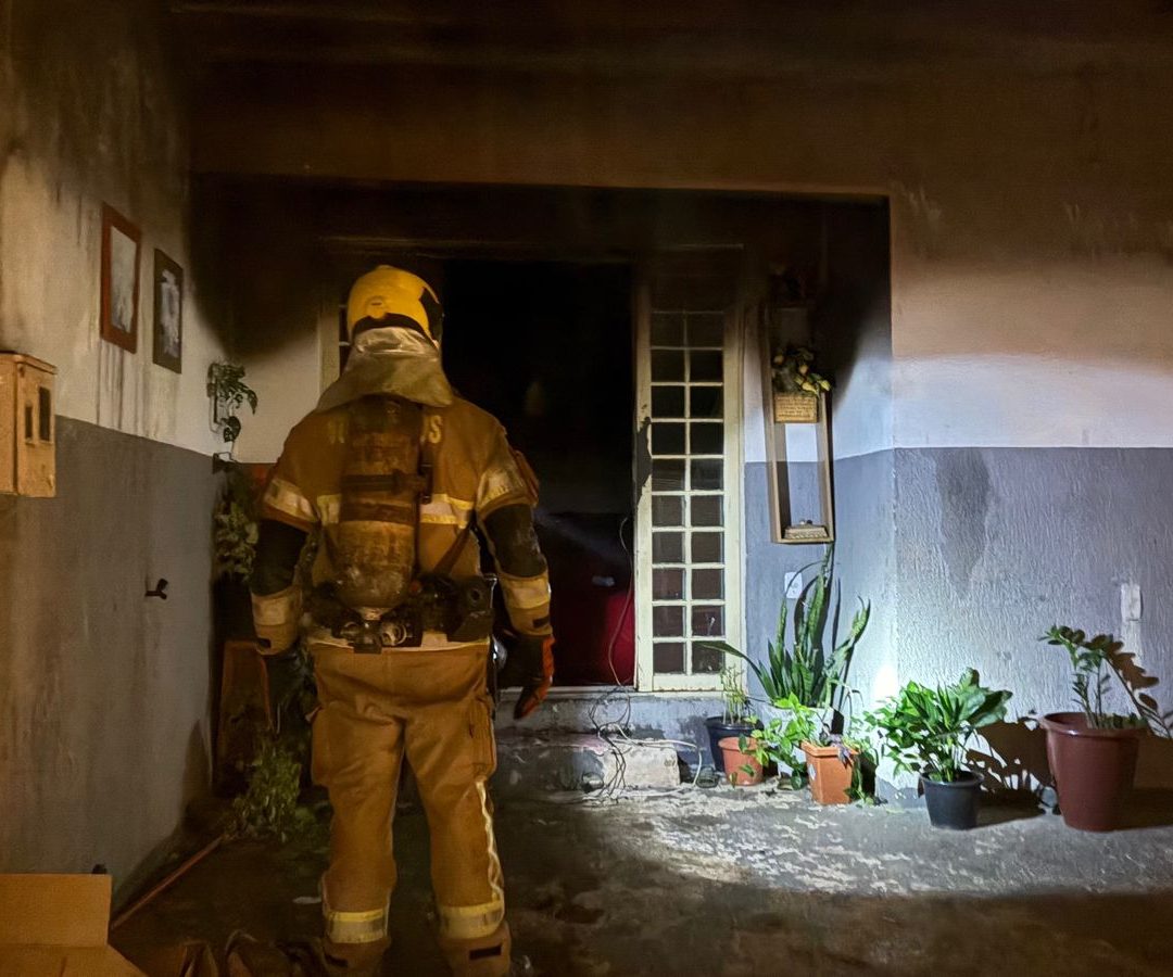 CBMDF é acionado após incêndio em uma residência na QR 205