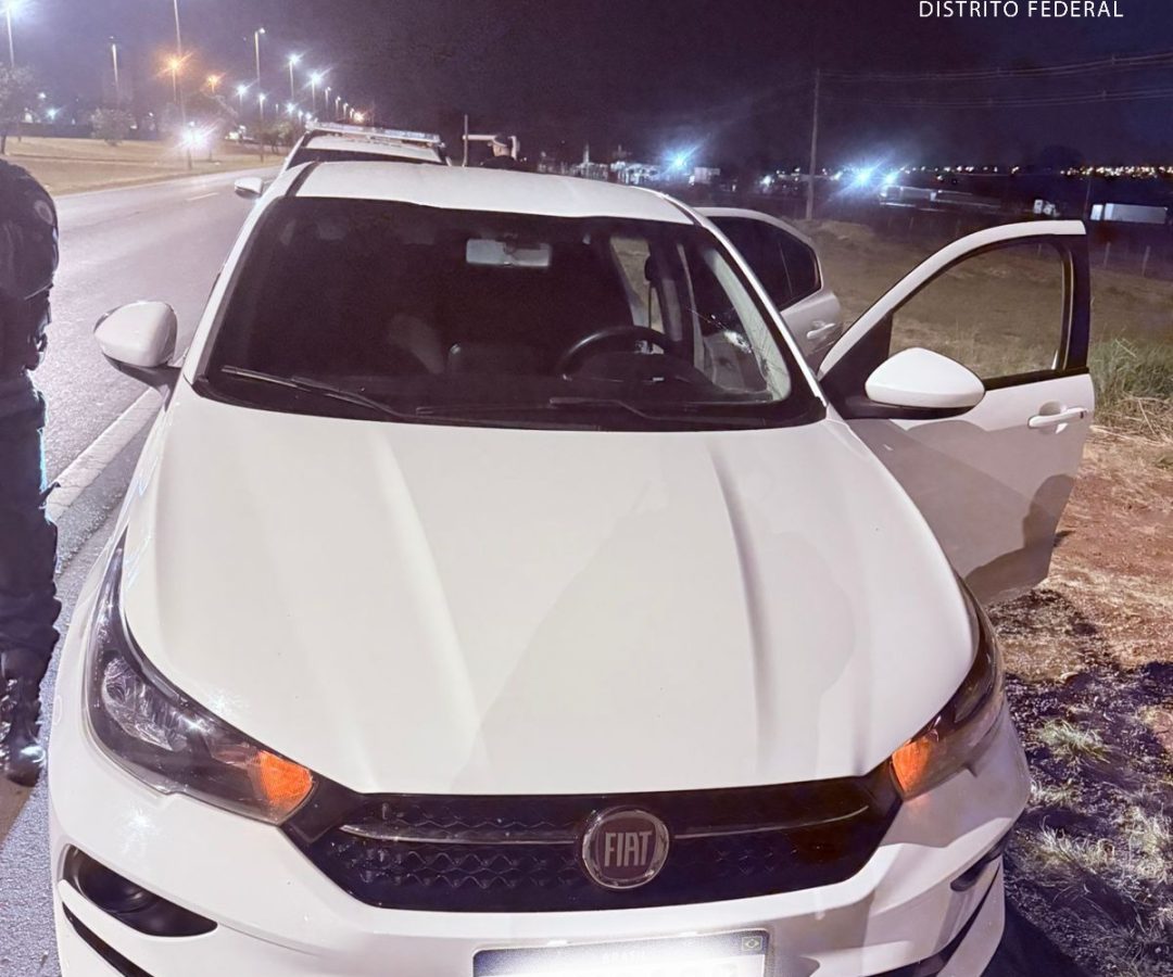 Três menores são apreendidos após perseguição e recuperação de carro roubado no DF