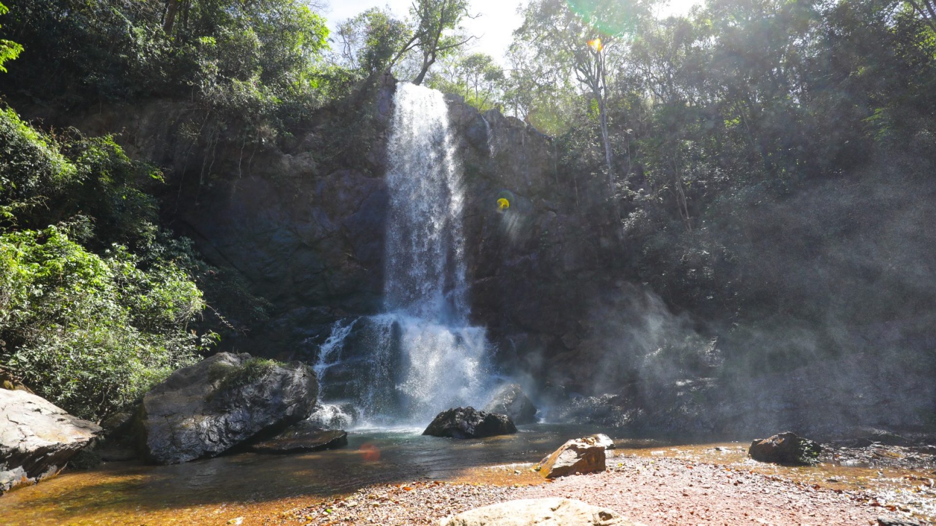 Cuidados com trilhas e cachoeiras no período chuvoso garantem segurança a visitantes