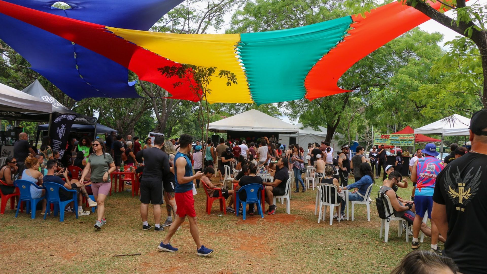 Asas do Rock realiza 3ª edição de 2025 neste domingo (16) no Eixão do Lazer