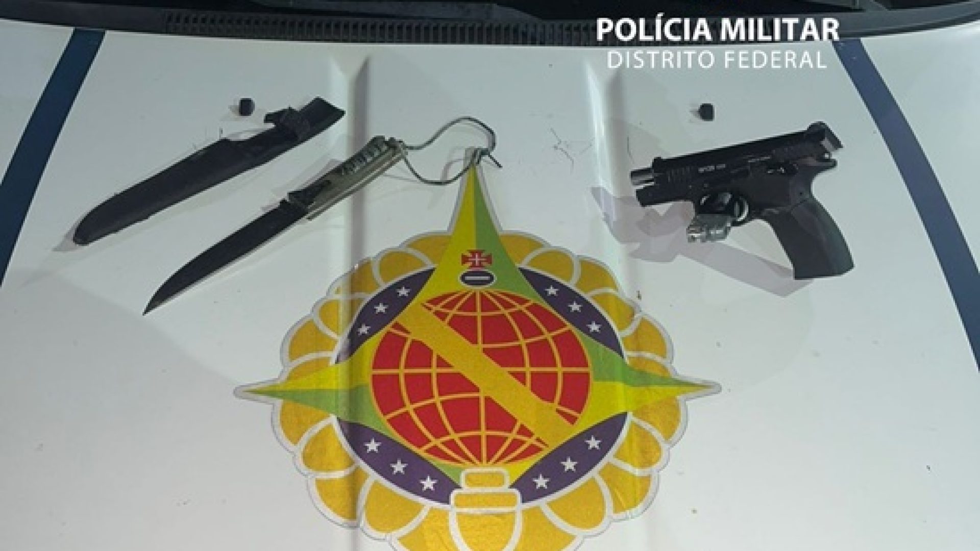 Tentativa de roubo no Lago Sul termina com dois detidos e simulacro apreendido