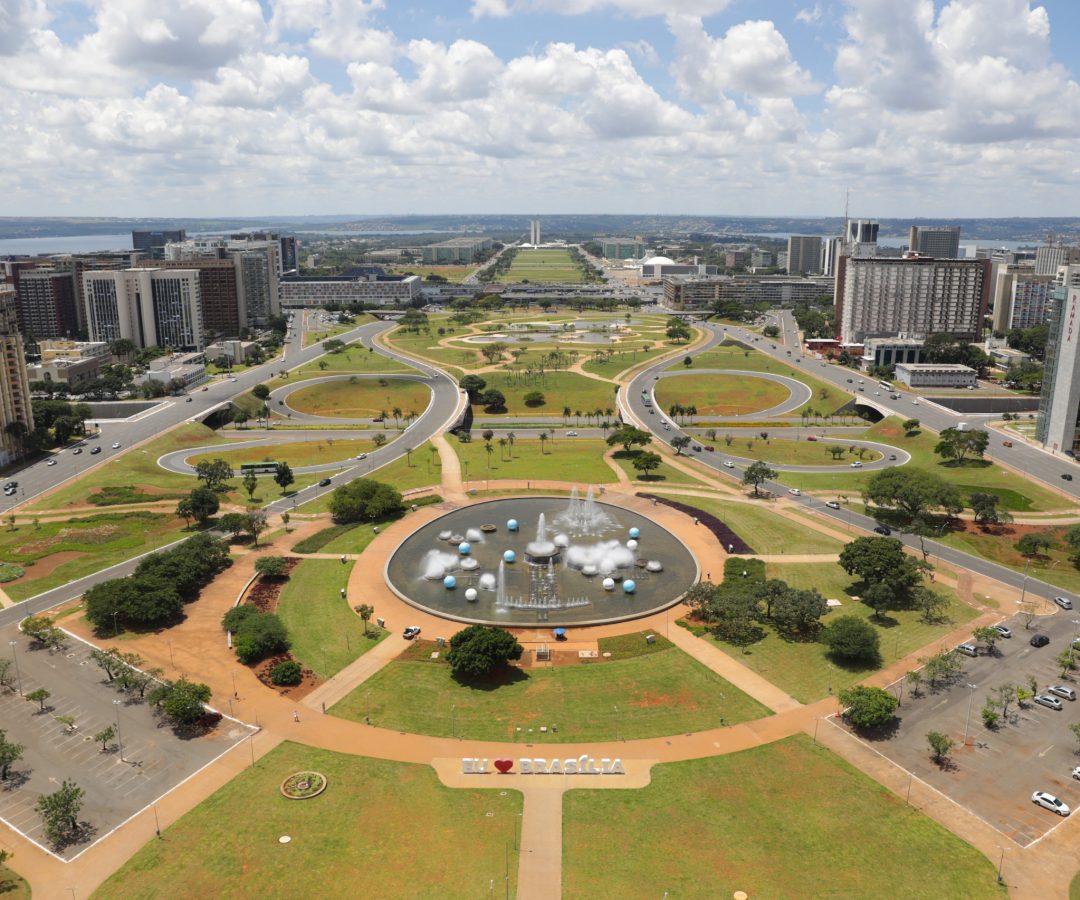 DF lidera renda média do país, mas mantém maior desigualdade social, aponta IBGE