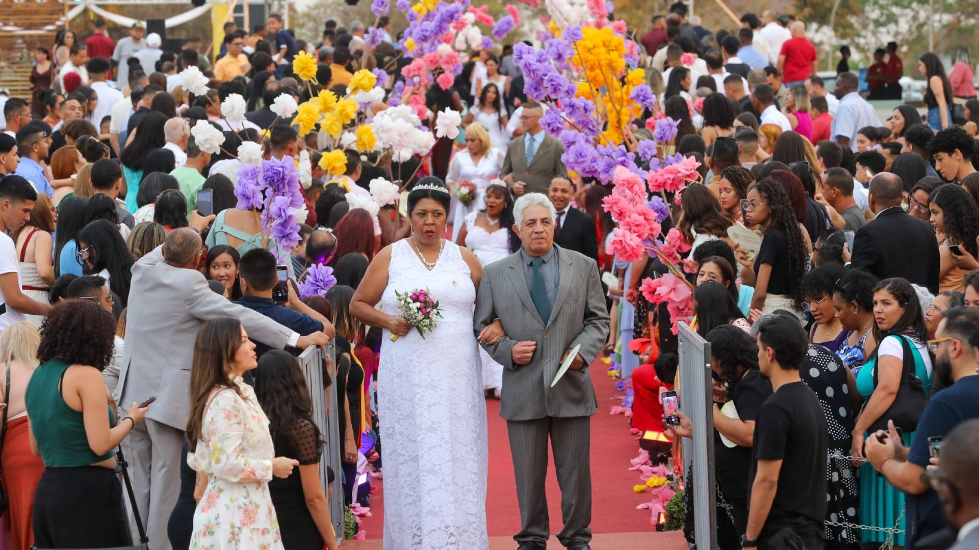 No próximo domingo, 100 casais vão oficializar a união no Casamento Comunitário no Museu Nacional
