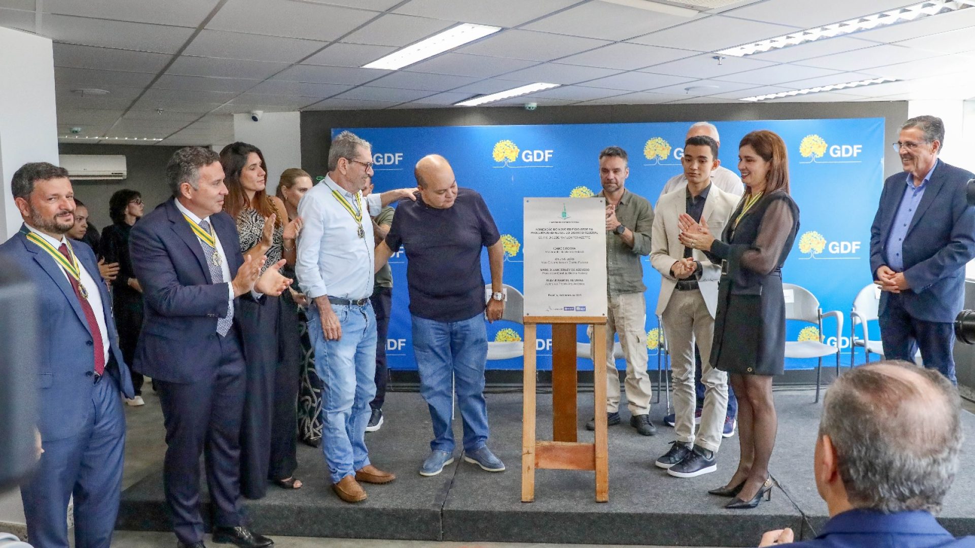 Novo edifício da PGDF recebe nome de Marlon Tomazette