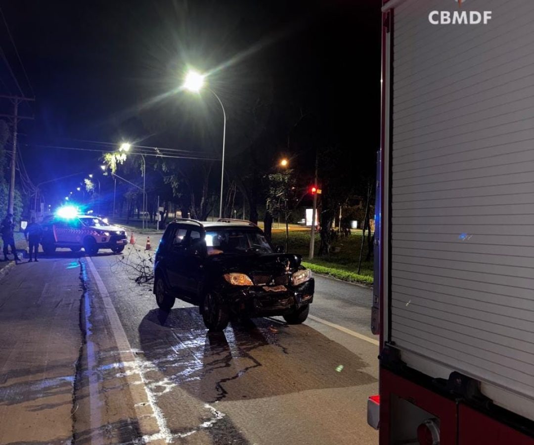 Acidente de trânsito no Lago Sul deixa um ferido