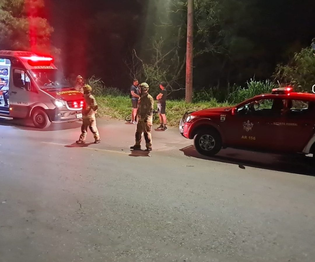Ciclista pré-adolescente fica ferido após colisão com caminhonete no Gama