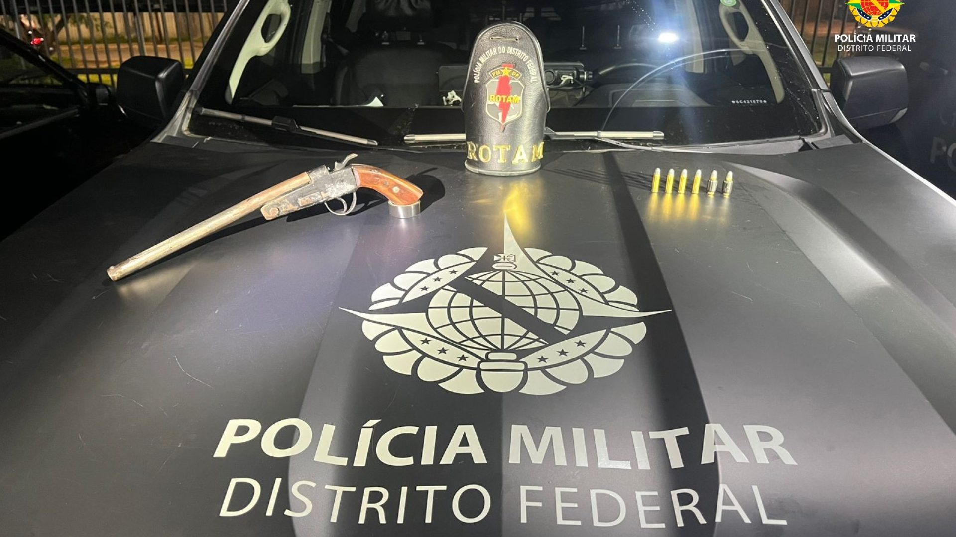 Homem é detido com arma caseira e munições no DF