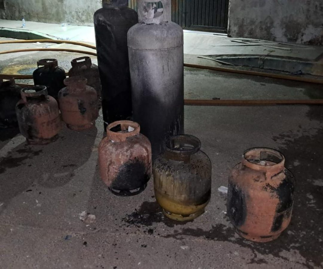 Explosão de botijões de gás em Ceilândia deixa feridos e mobiliza forças de emergência