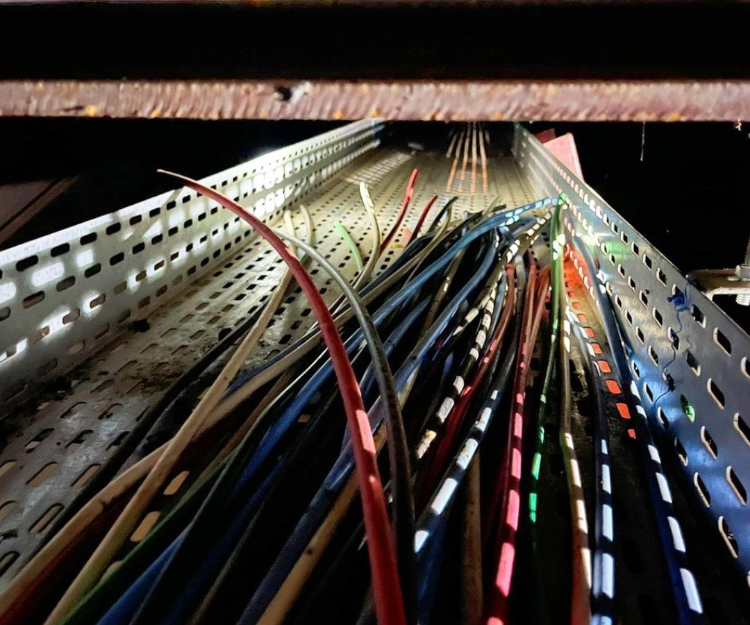 Furto de cabos elétricos e os transtornos causados aos moradores