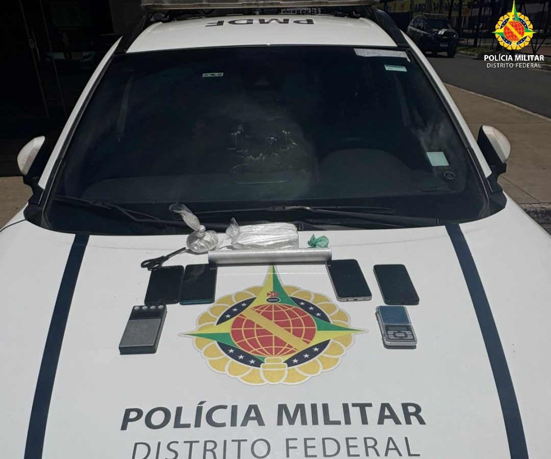 Suspeito é preso após disparos contra prima e operação apreende drogas e arma em Ceilândia