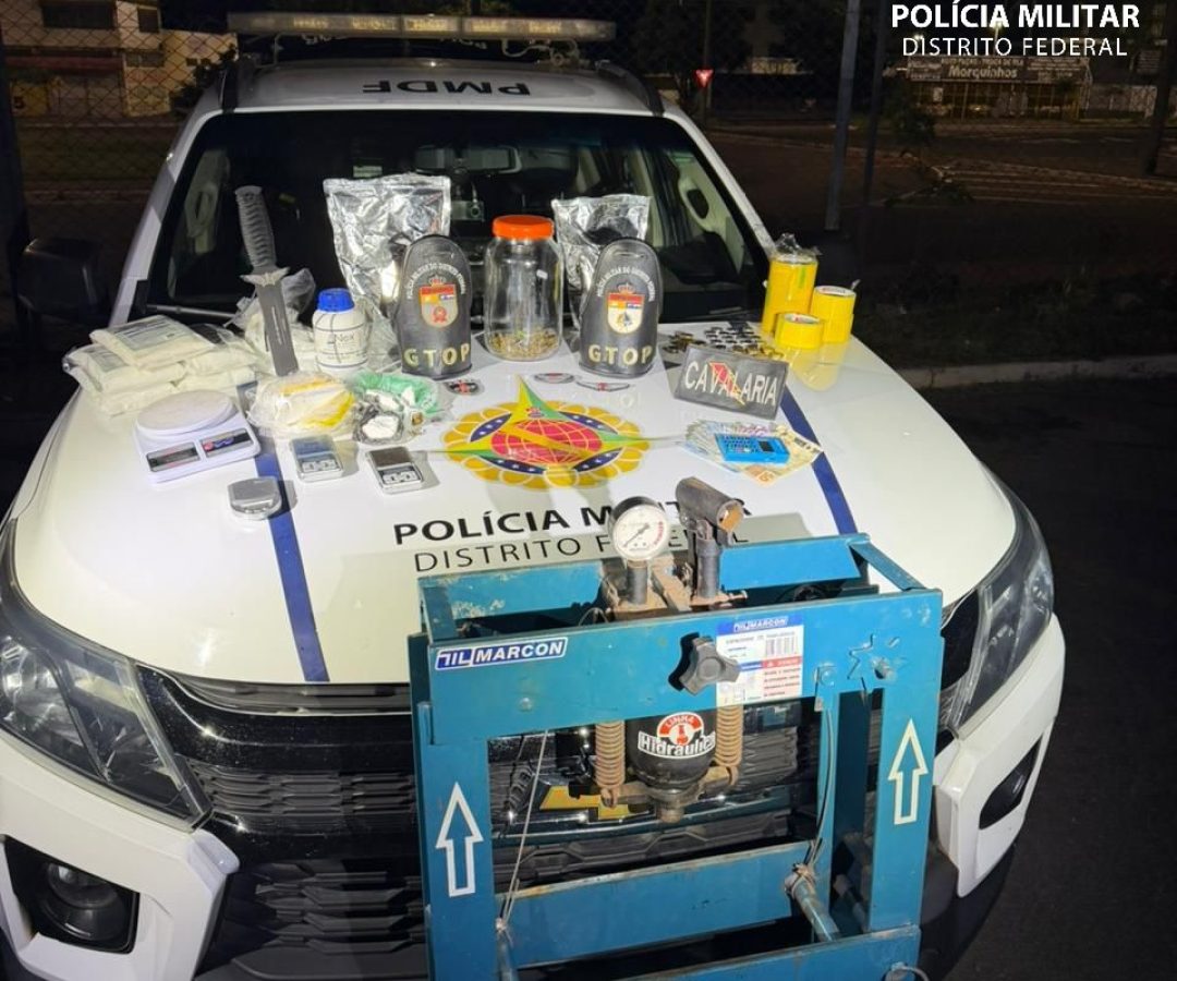 Dupla é detida com cocaína, maconha e estrutura de tráfico no DF