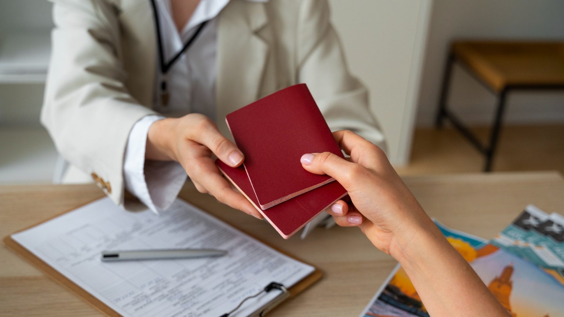 Colaborador pode ter dois empregos ao mesmo tempo? Entenda o que é permitido e quais cuidados tomar