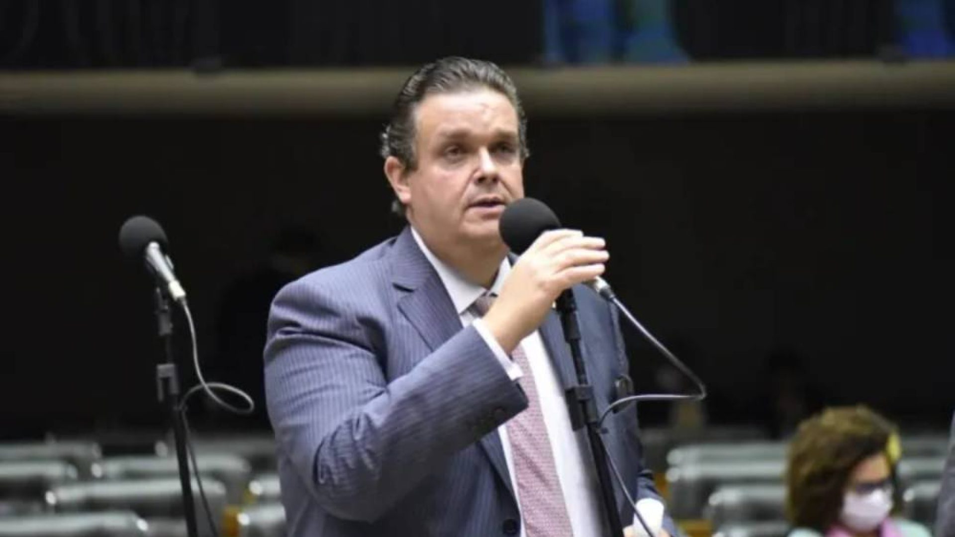 Ministro Wolney Queiroz premia inovações em Previdência Social