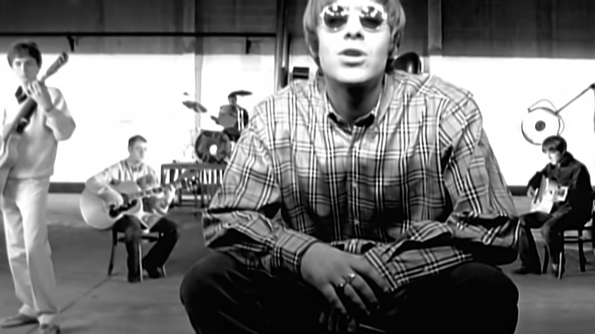 ‘Wonderwall’ do Oasis chega ao segundo lugar no Spotify impulsionada pela Copa