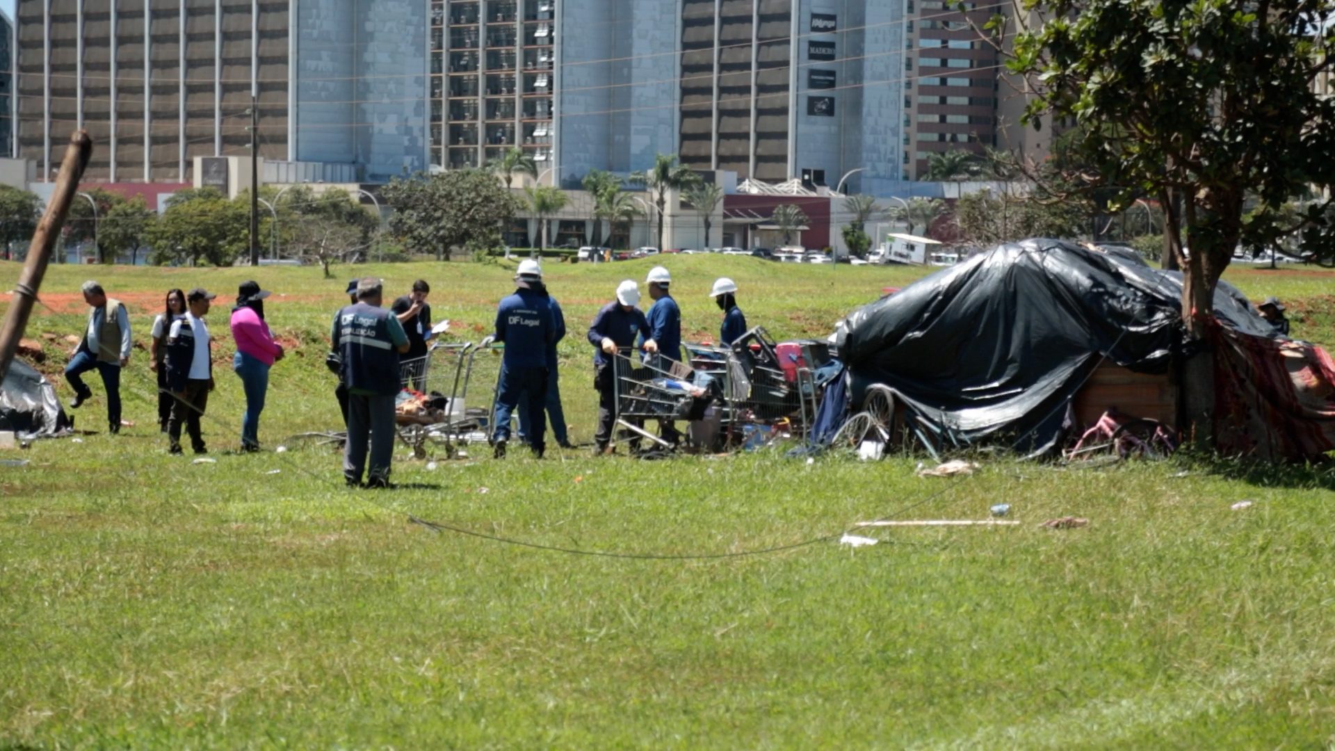 GDF promove ação de acolhimento a população em situação de rua no Núcleo Bandeirante