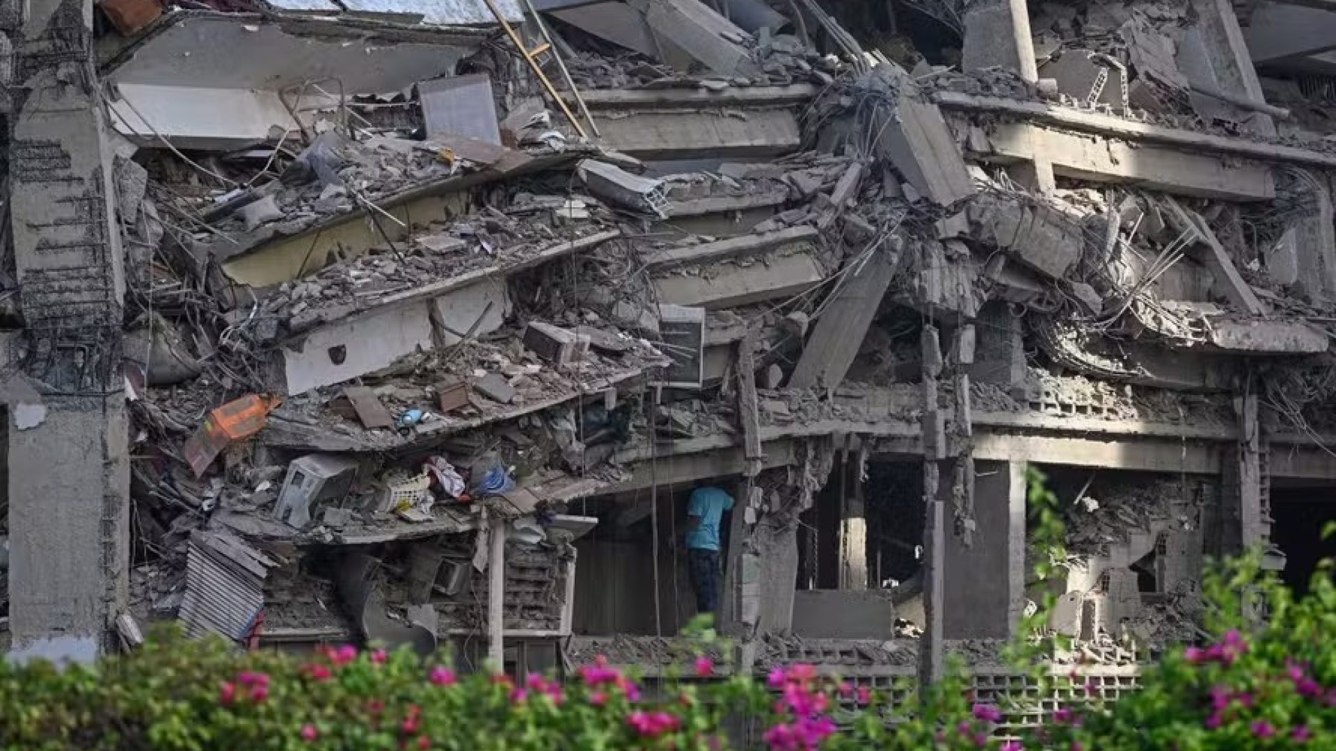 afp-20260625-b8al7h9-v1-midres-venezuelaearthquake.jpg