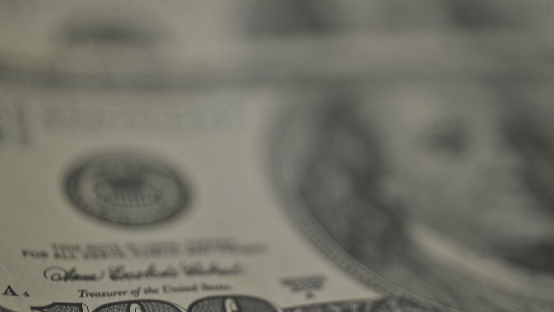 Dólar recua, bolsa cai e petróleo dispara com tensão no Oriente Médio