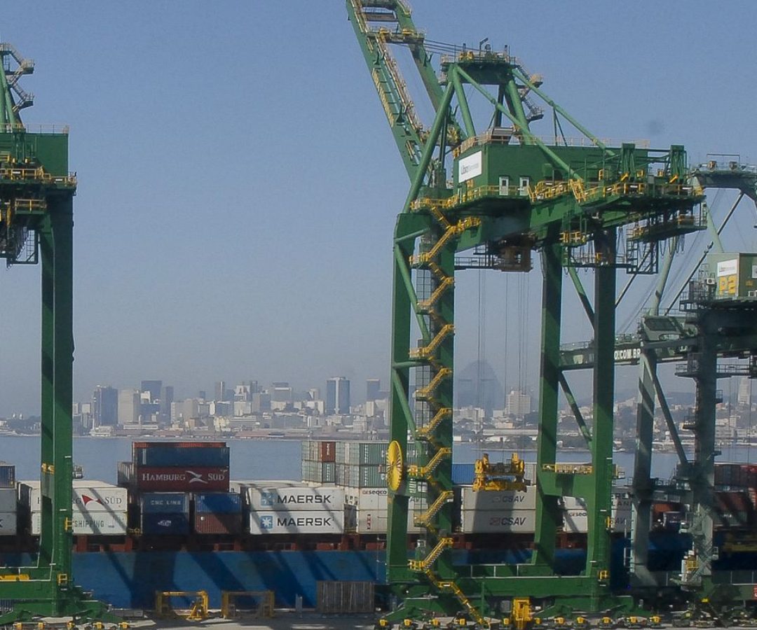 Portos brasileiros movimentaram 1,4 bi de toneladas de cargas em 2025