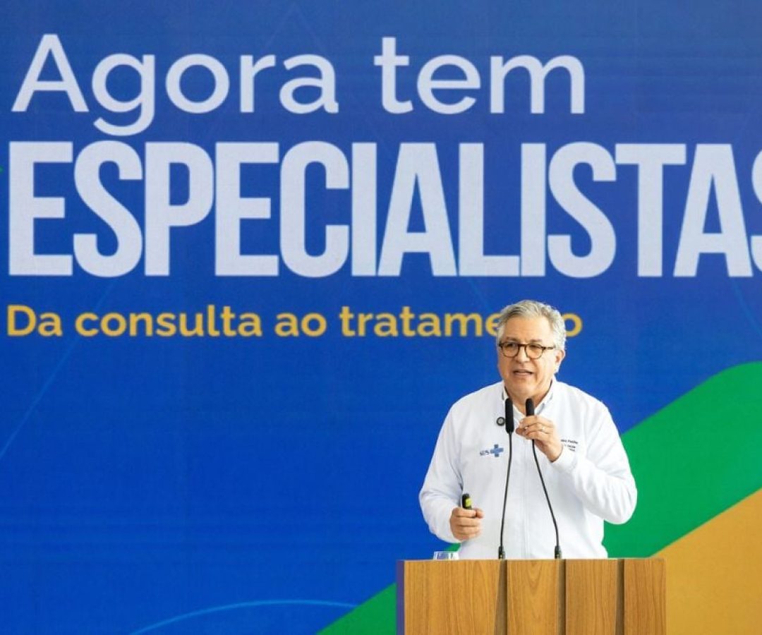 Padilha lança em Ceilândia unidade móvel do programa Agora Tem Especialistas