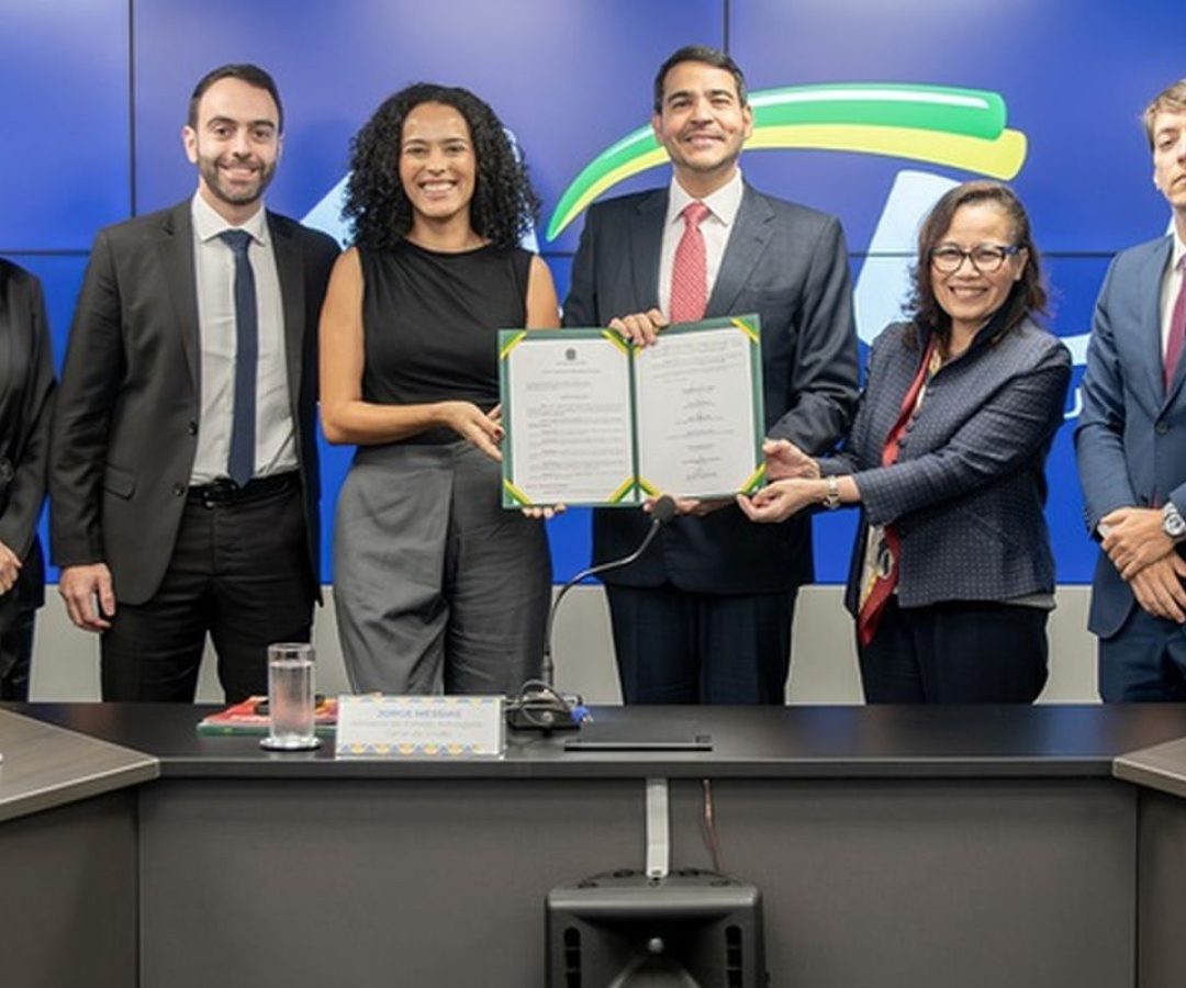 AGU garante posse de servidora exonerada do Itamaraty por banca racial
