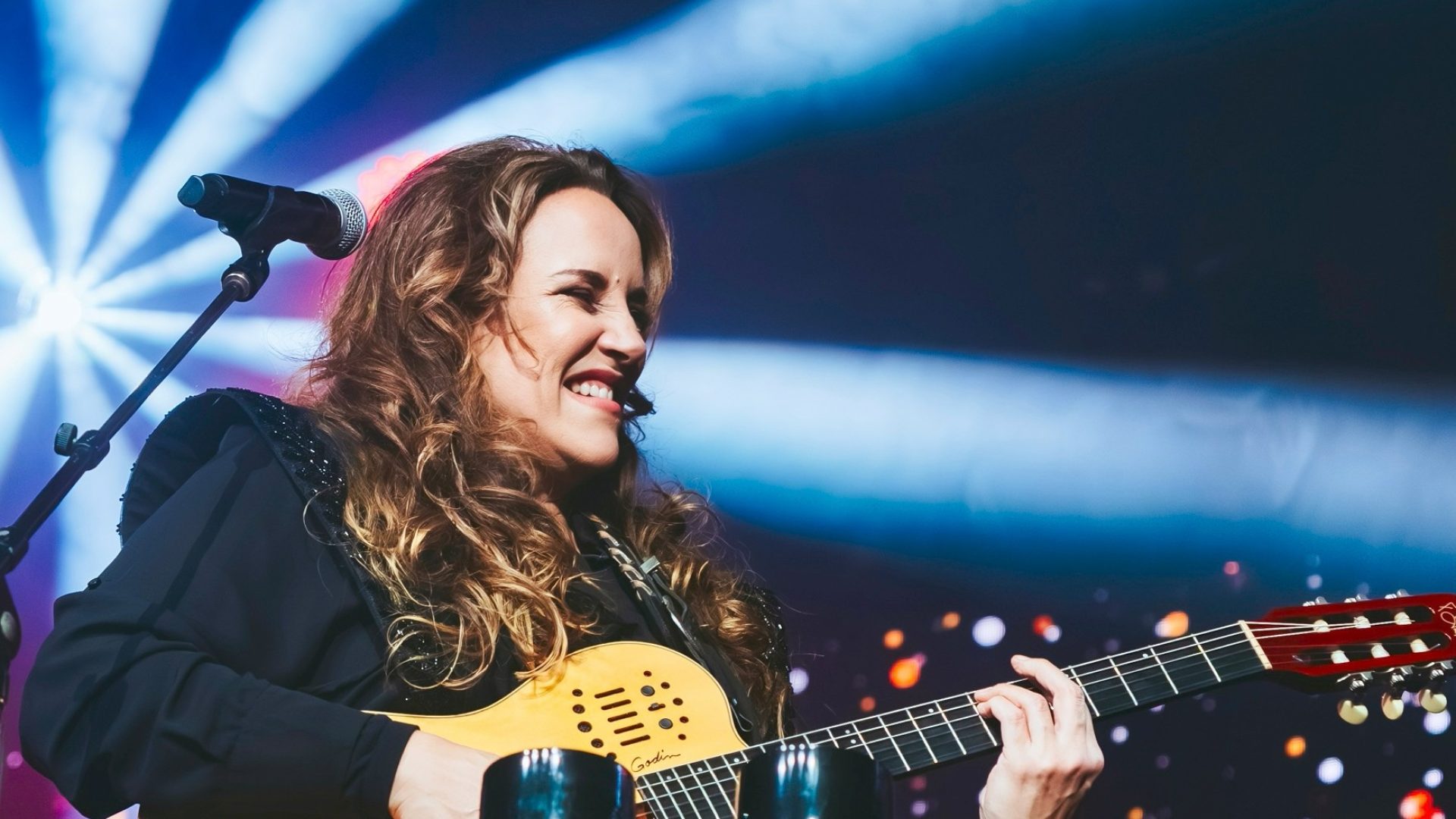 Ana Carolina celebra 25 anos de carreira com turnê inédita em Brasília