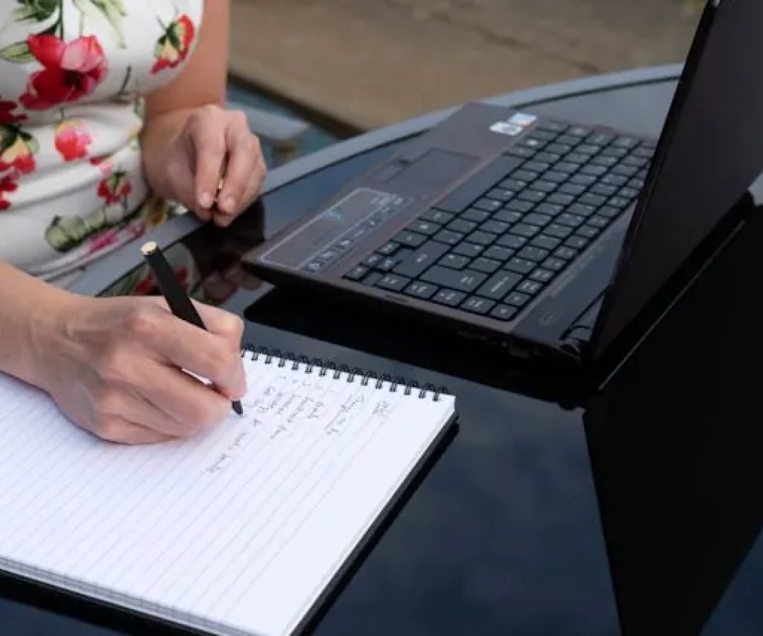 FAETEC abre 15 mil vagas em cursos gratuitos online com certificado