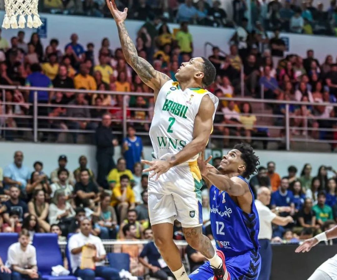 Brasil mantém 100% de aproveitamento nas Eliminatórias para a Copa