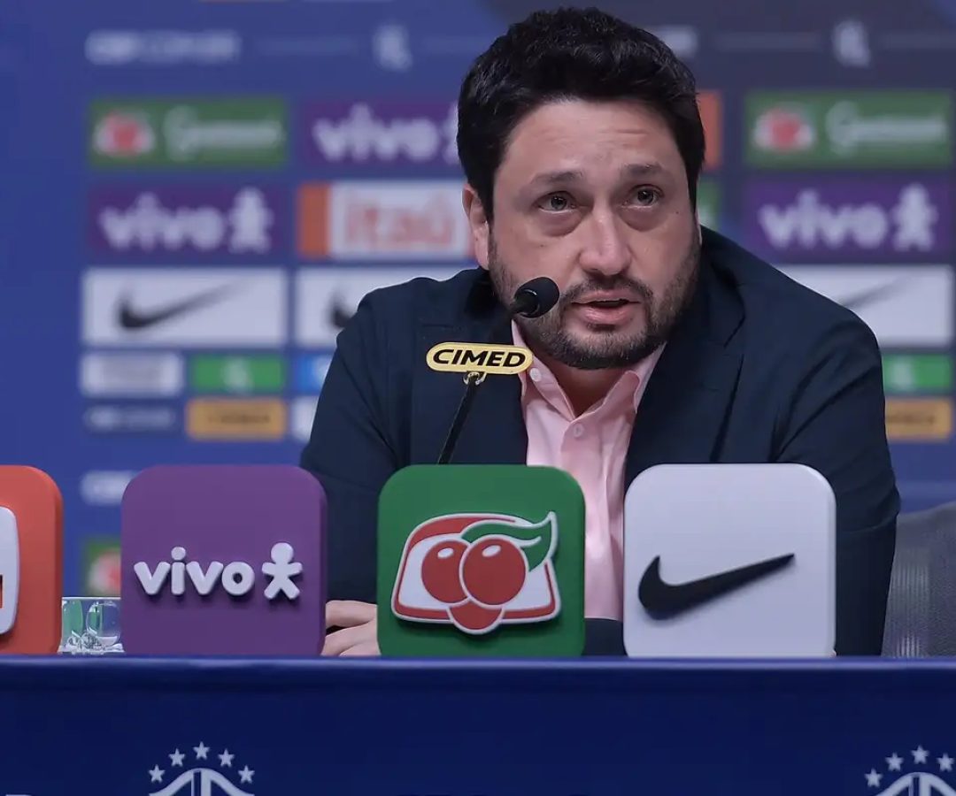 Arthur Elias convocação seleção para últimos amistoso do ano na Europa
