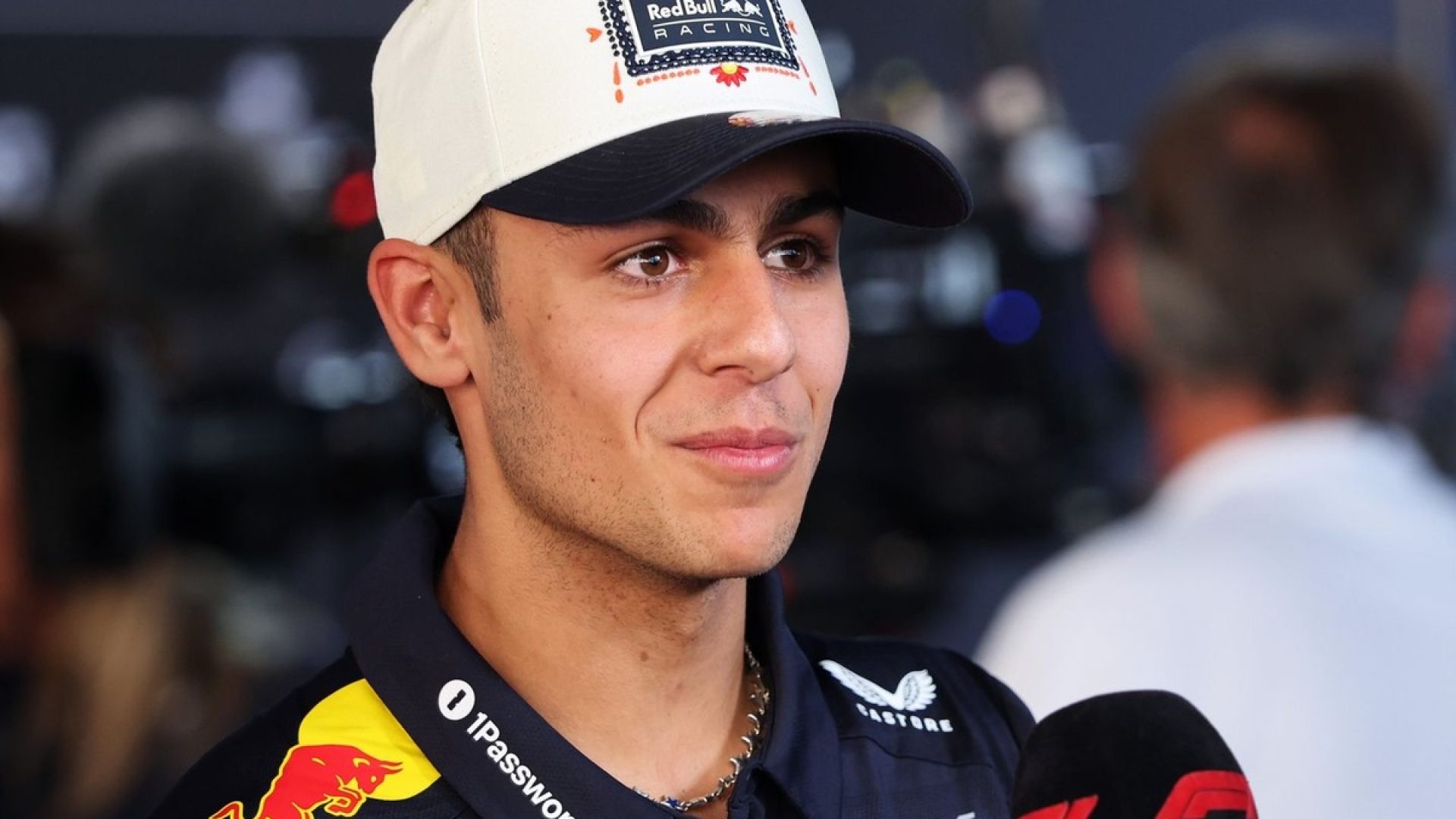 Qual será o número de Arvid Lindblad na F1 2026?
