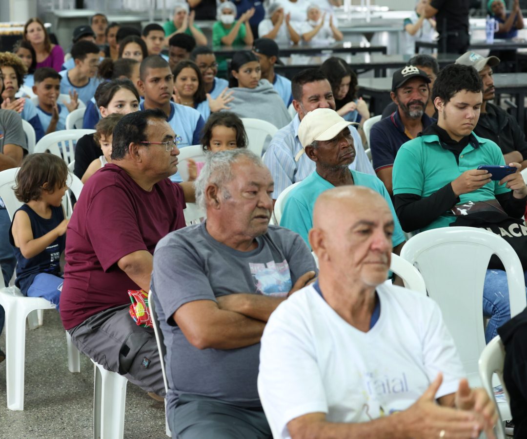 Audiências públicas em restaurantes comunitários do DF ouvem população