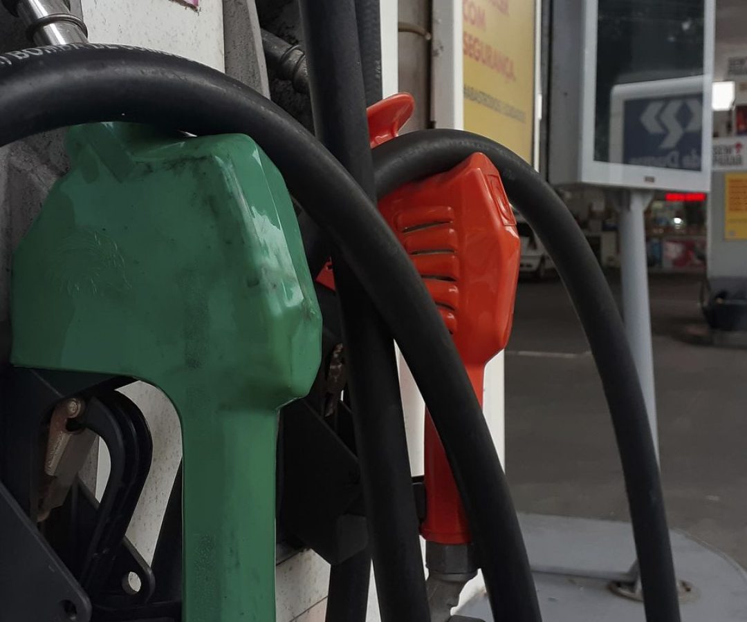 Inmetro e ANP combatem fraudes em postos de combustíveis