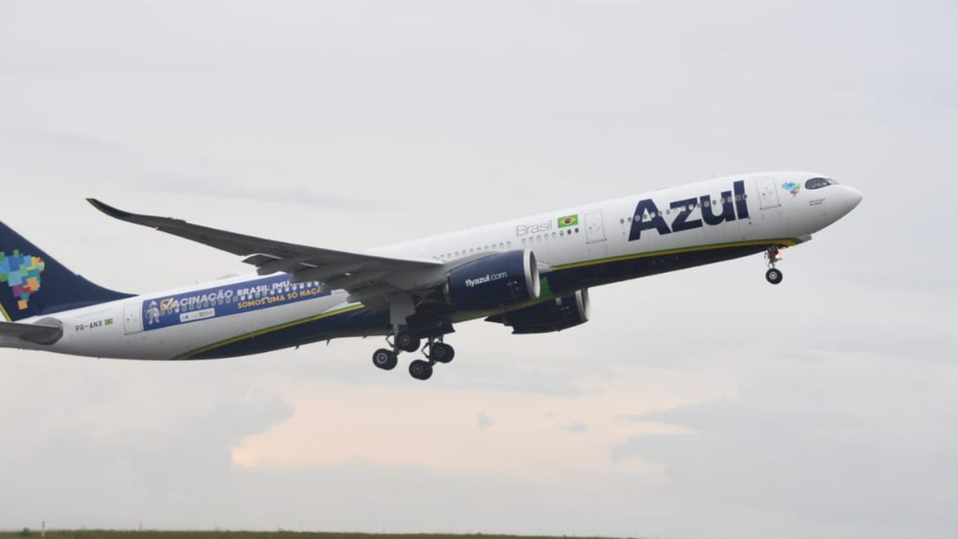 Camex autoriza uso de fundo para baratear querosene de aviação