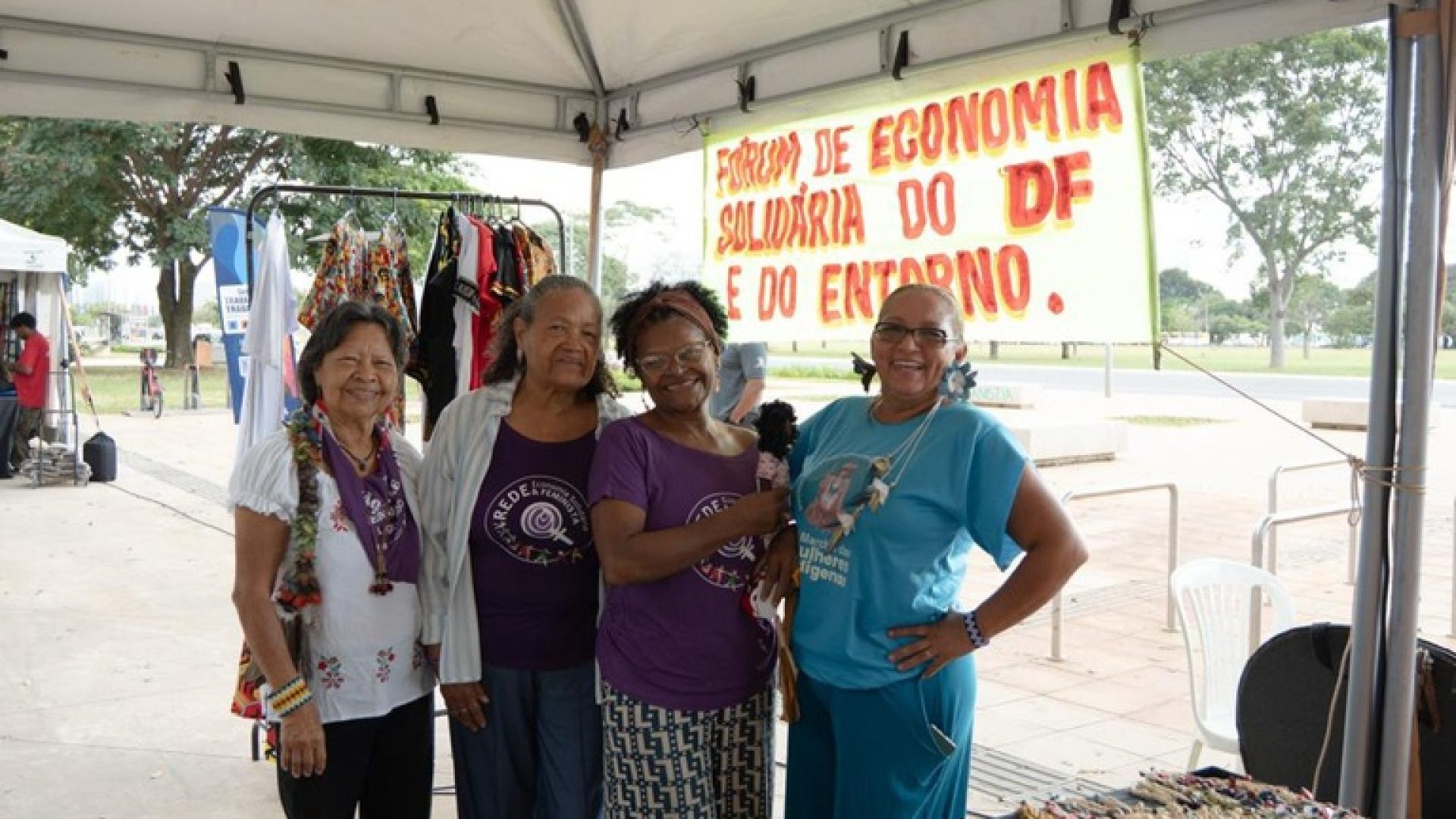Semana do Trabalhador destaca economia solidária em feira no DF