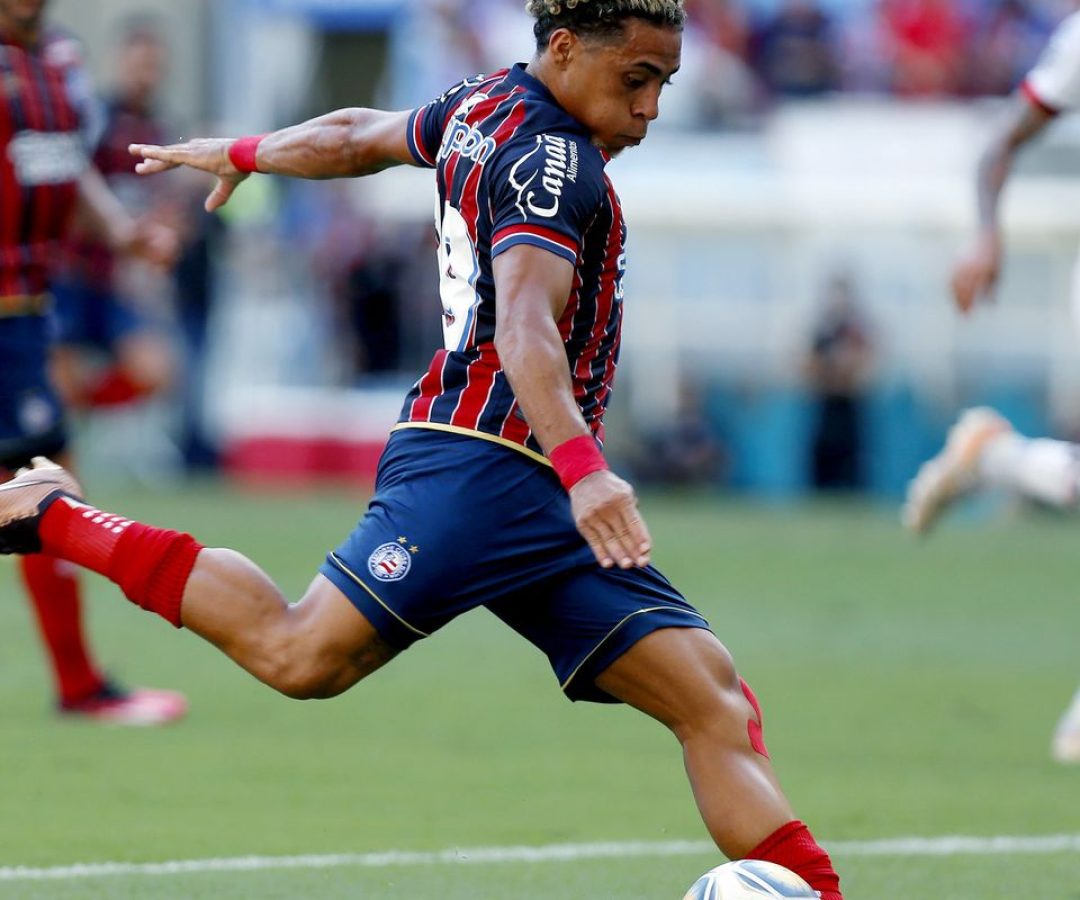 Vitória e Bahia: clássico do futebol baiano na TV Brasil neste domingo