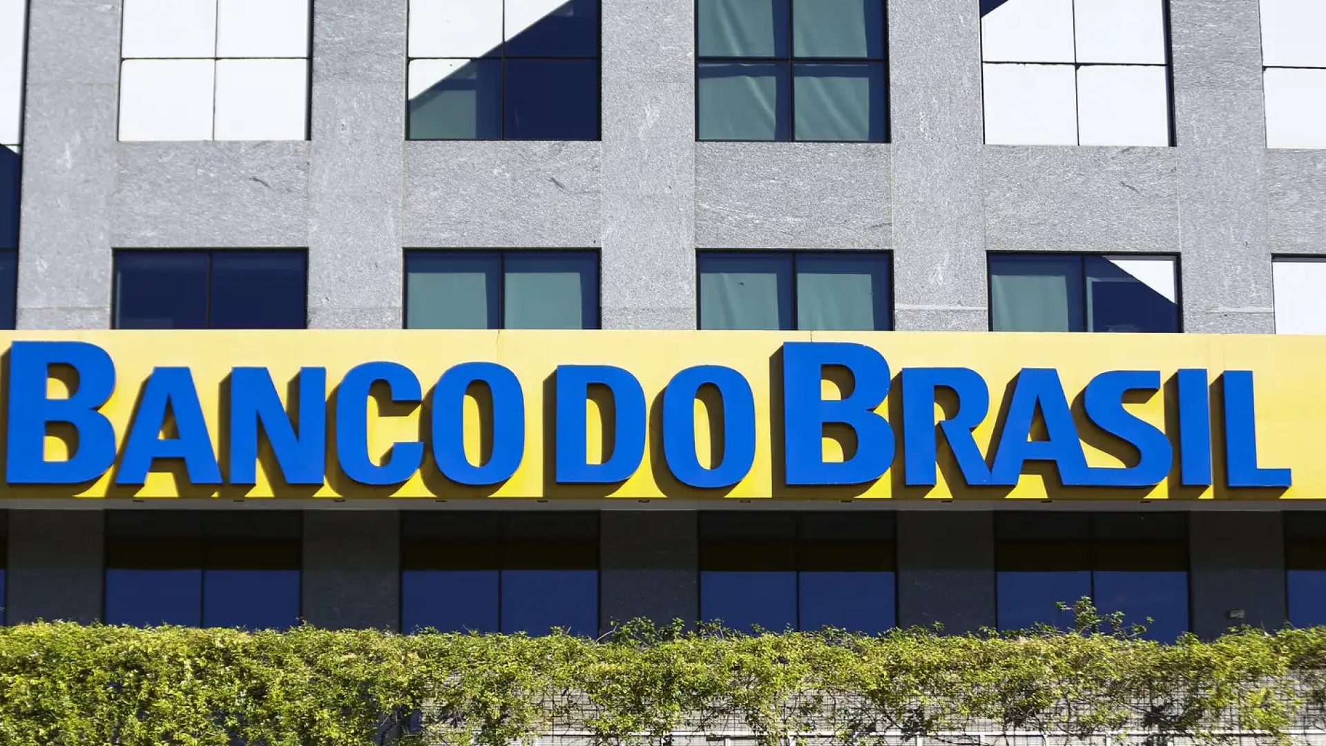 BB tem lucro de R$ 3,78 bi no terceiro trimestre, queda de 60,2%