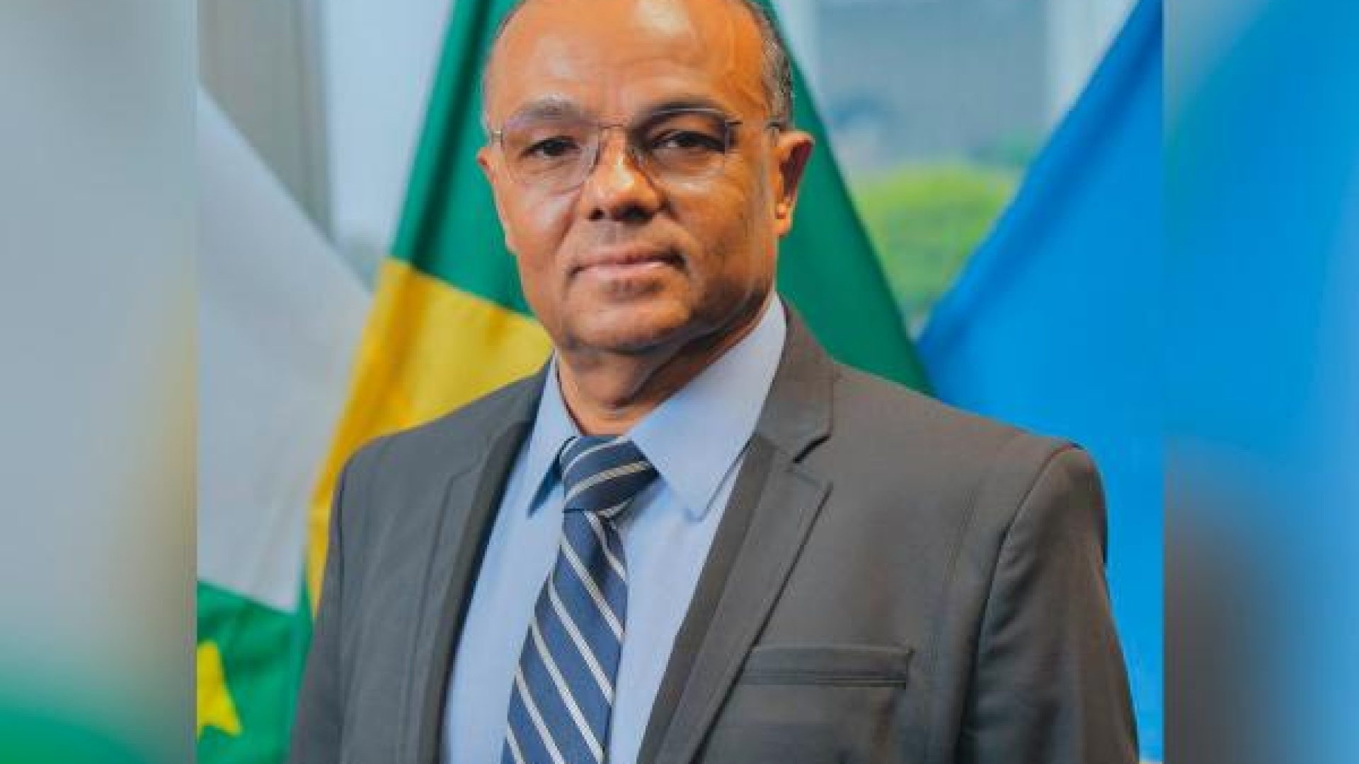 Servidor do TCDF há mais de 40 anos, Ariel Lima recebe título de Cidadão Honorário