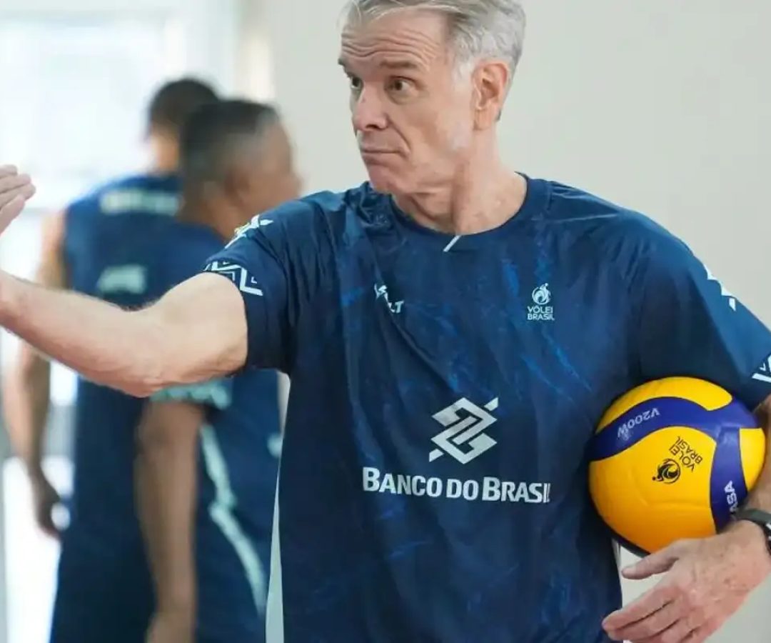 Bernardinho anuncia os inscritos do Brasil na Liga das Nações de Vôlei
