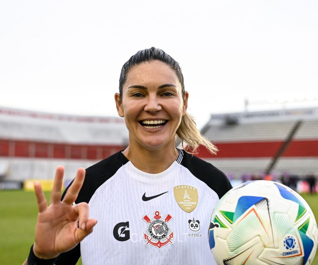 Corinthians goleia Boca Juniors e vai à semi da Libertadores Feminina
