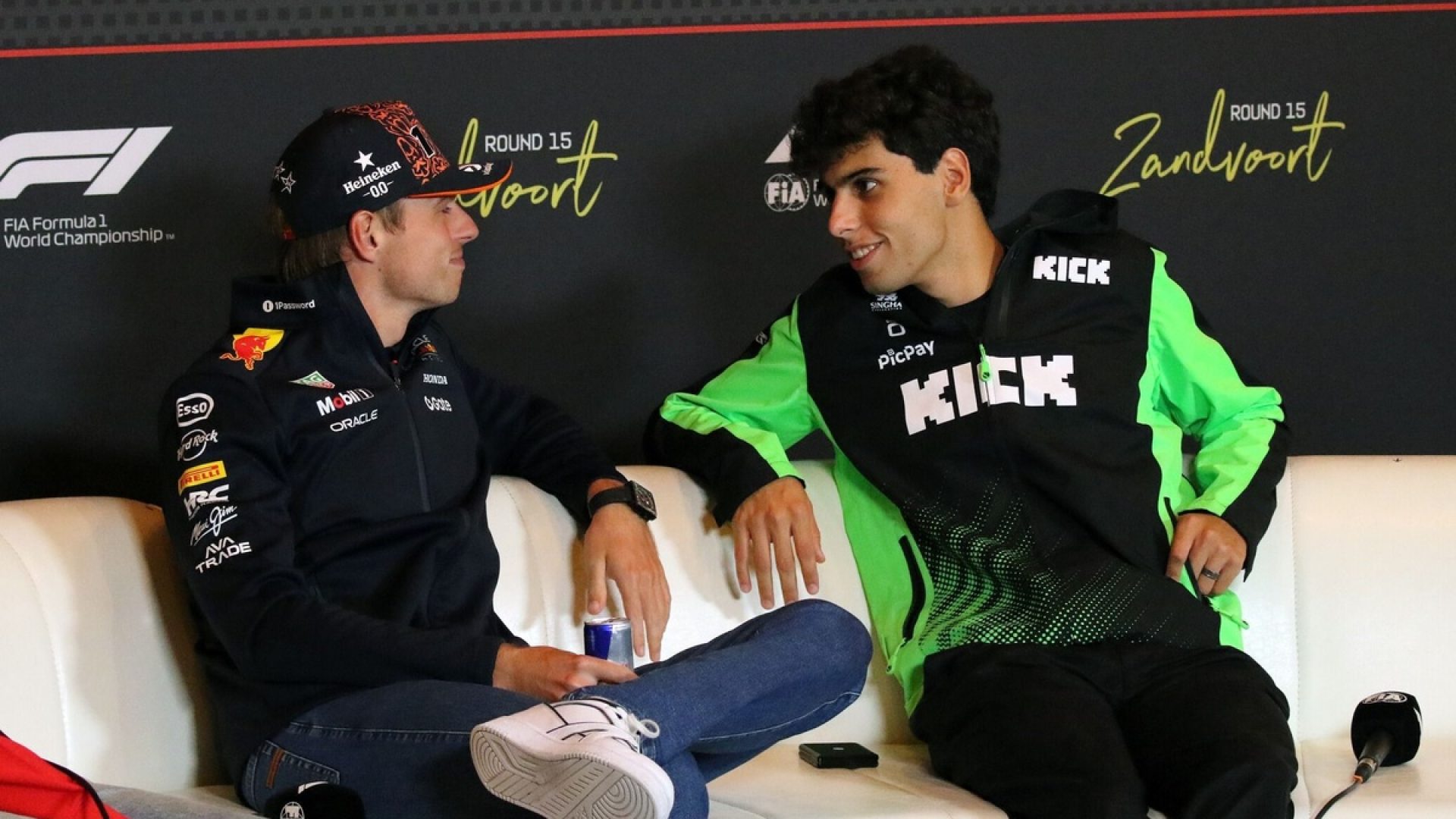 Chefe de Bortoleto quer contratar Verstappen para Audi