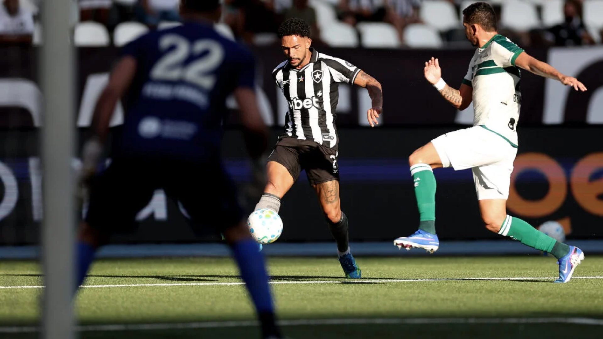 No Rio de Janeiro, Botafogo empata com o Coritiba pelo Brasileirão 2026