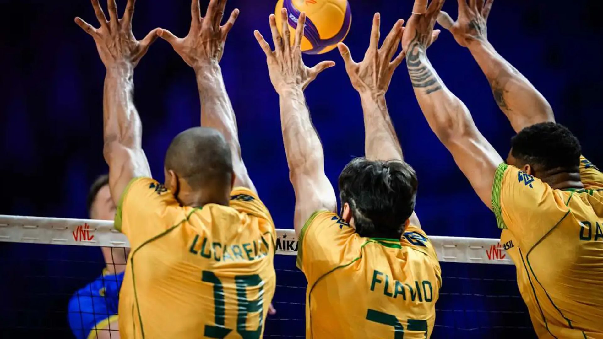 Brasil pega Itália atrás de reabilitação na Liga das Nações de vôlei