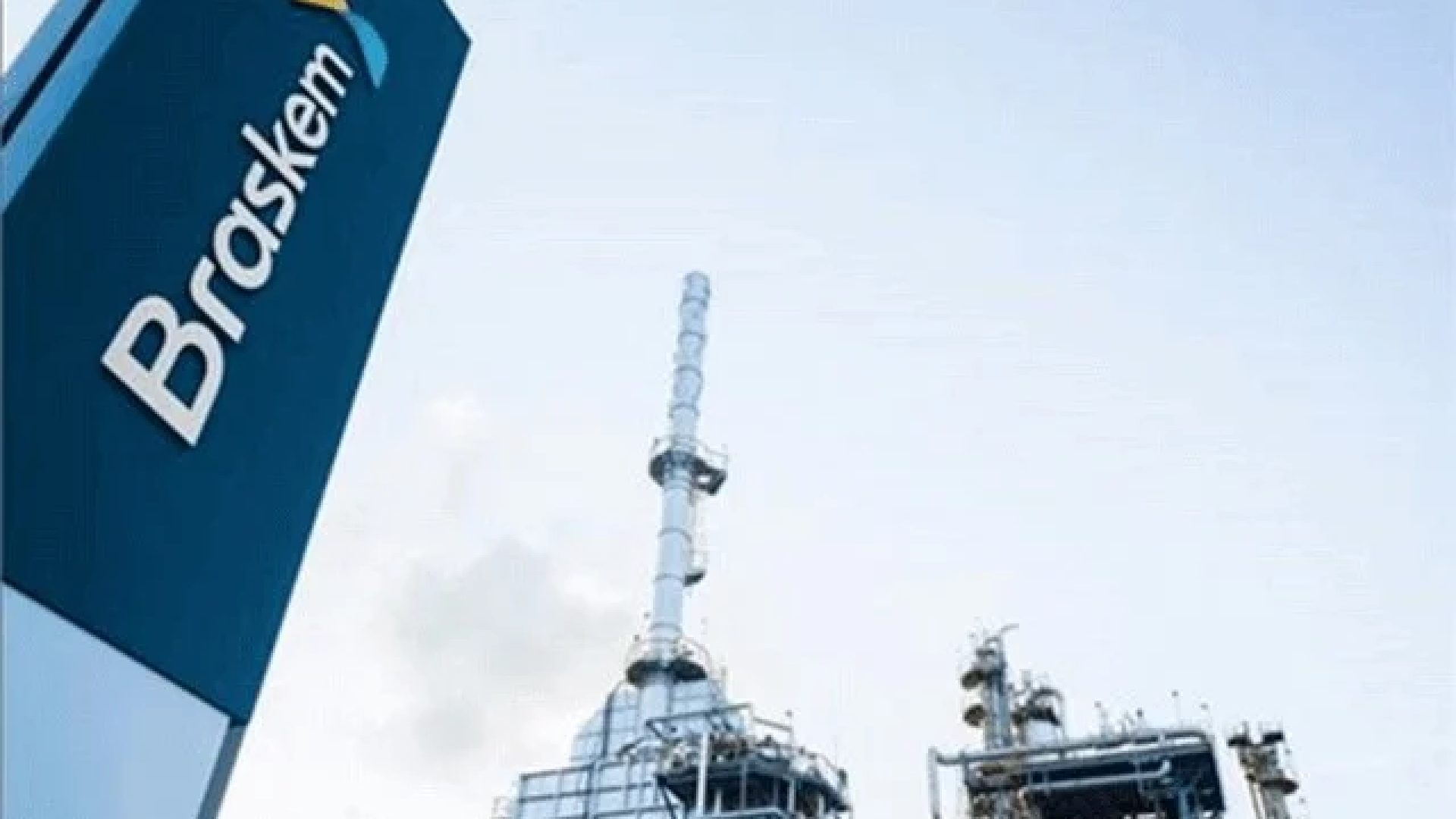 Braskem tem prejuízo no 4º trimestre novonor