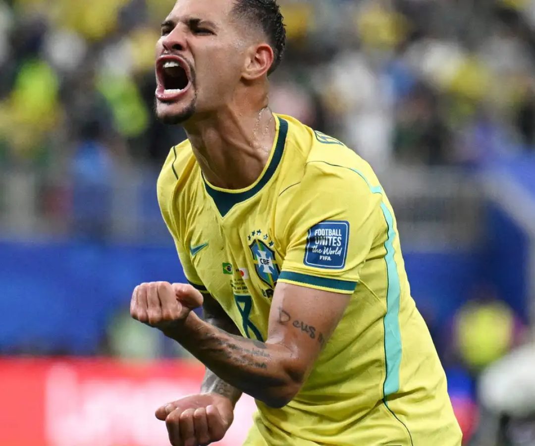 Bruno Guimarães vira "regista" do Brasil e pode igualar marca de Pelé