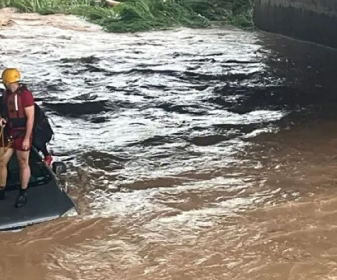 Bombeiros encontram corpo de desaparecida após chuva em Piracicaba