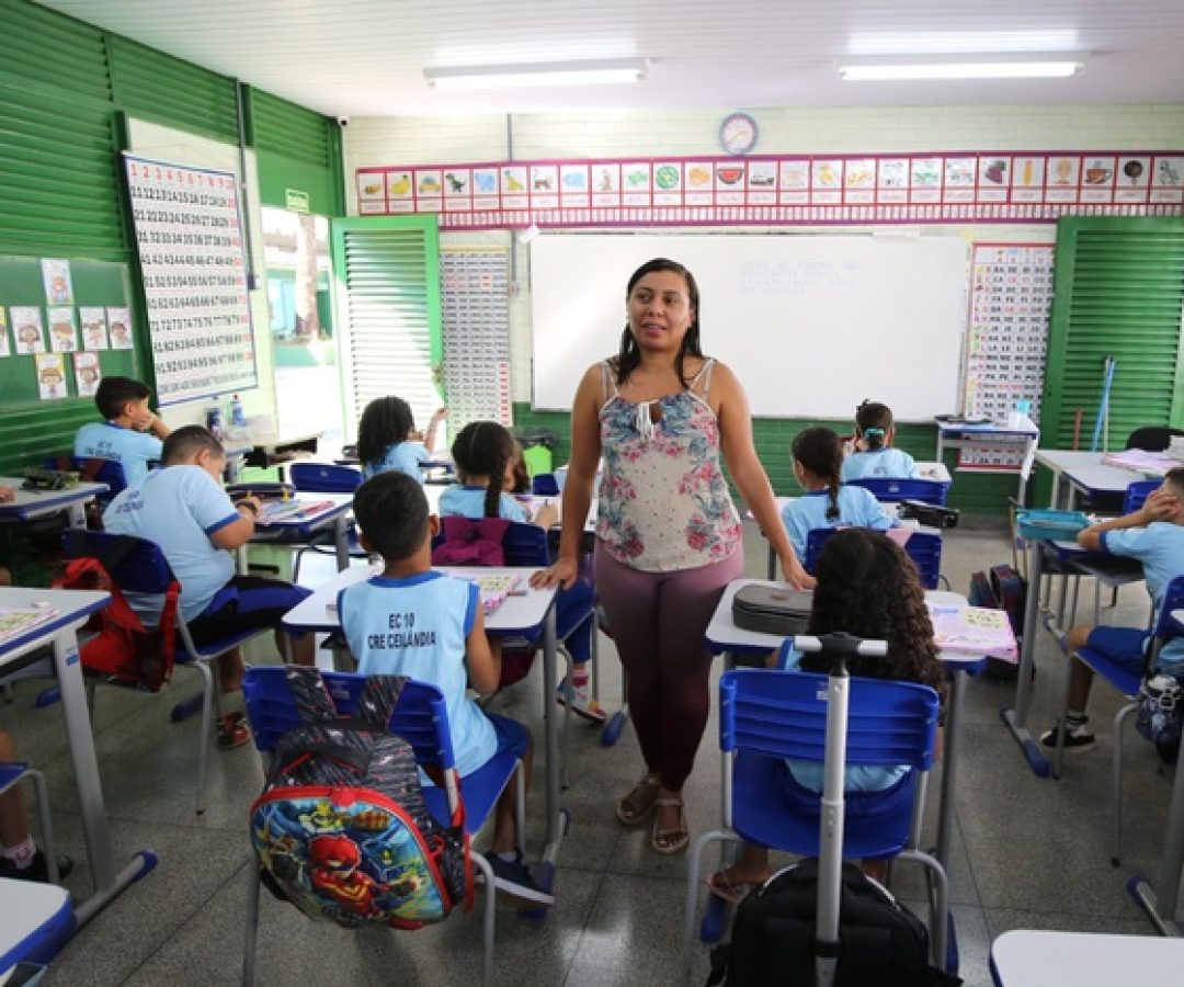 MEC explica como emitir a Carteira Nacional Docente do Brasil