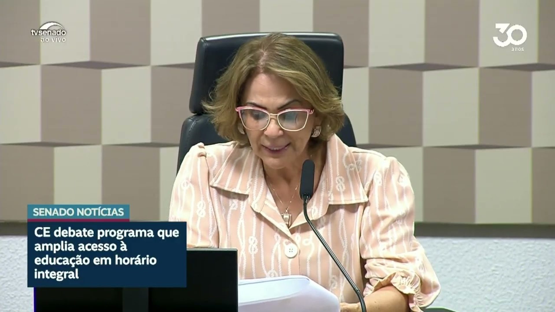 Debatedores defendem ampliação da oferta de tempo integral nas escolas públicas — Senado Notícias