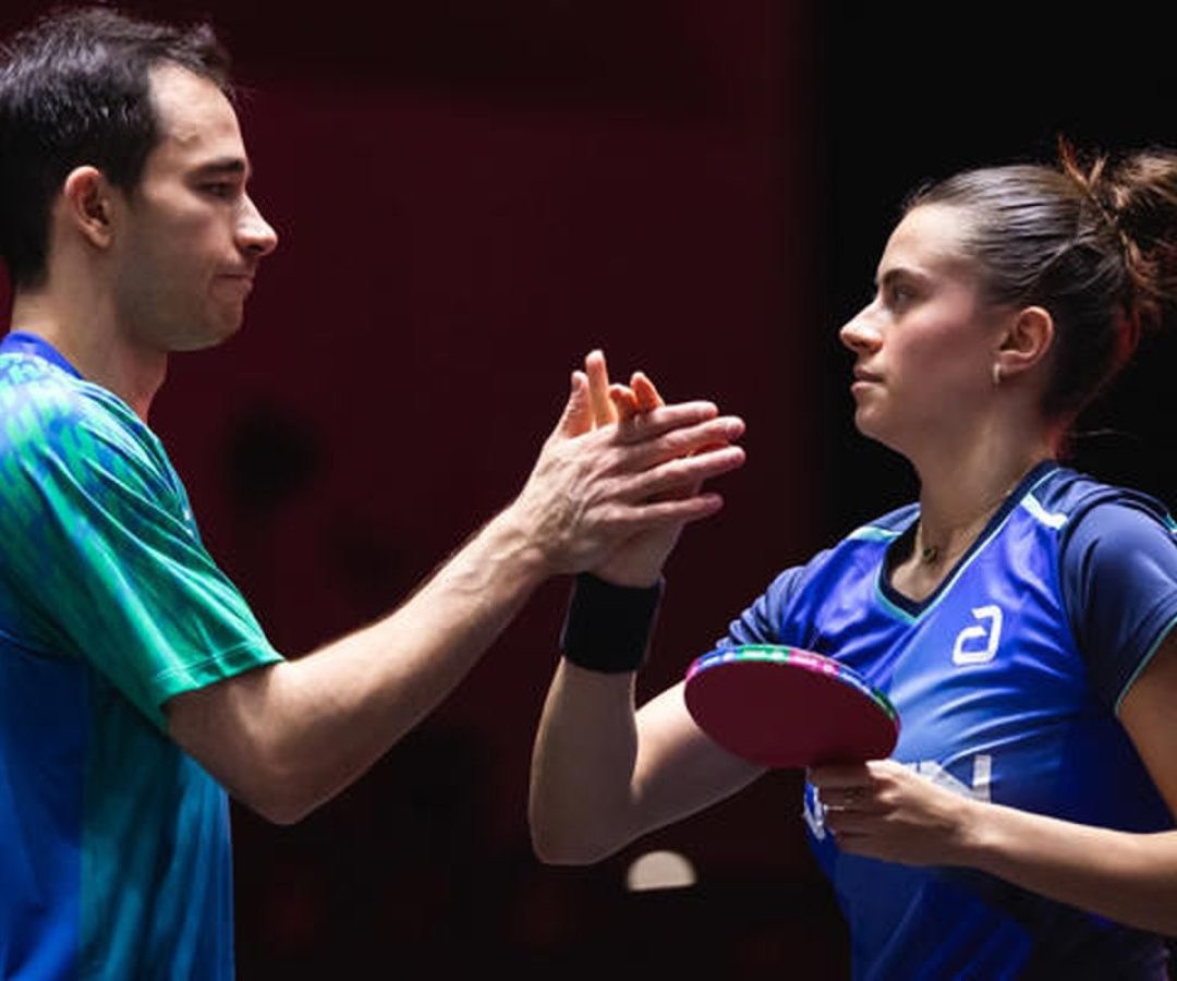 Calderano e Bruna Takahashi vão à semi de duplas do Smash de Singapura